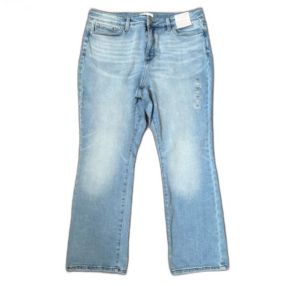 Lauren Conrad women’s barely bootcut high rise light wash blue jeans. NWT. 16P - Picture 1 of 8